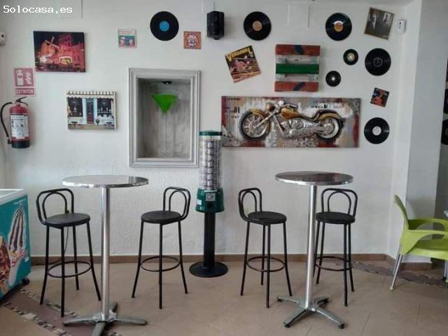 Piso en venta en Arroyomolinos De León, Huelva