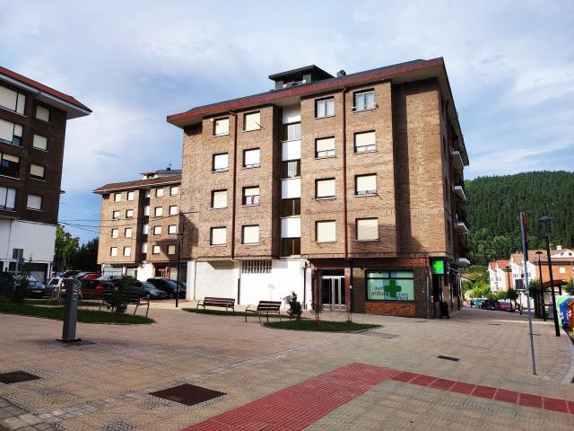Piso en venta en Atxondo, Apatamonasterio