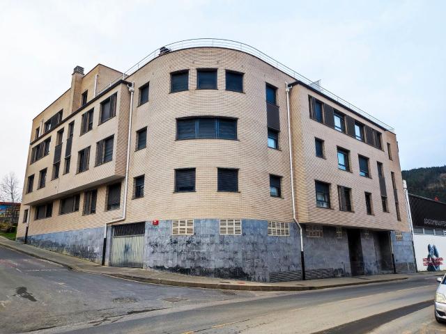 Piso en venta en Atxondo, Apatamonasterio