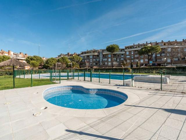 Piso en venta en Rozas De Puerto Real, Madrid