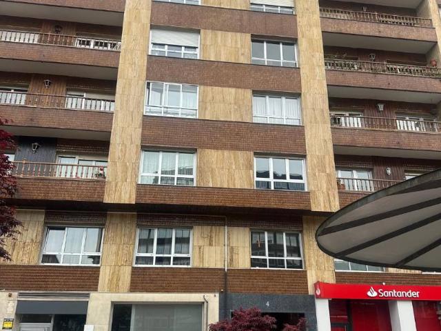 Piso en venta en Centro, Oviedo