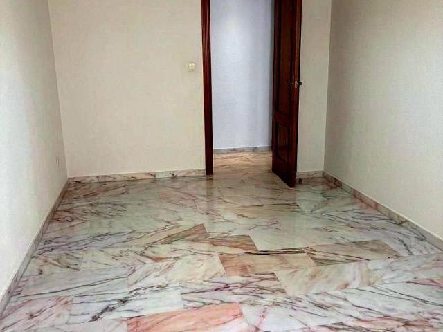 Piso en venta en Jaén, Andalucía