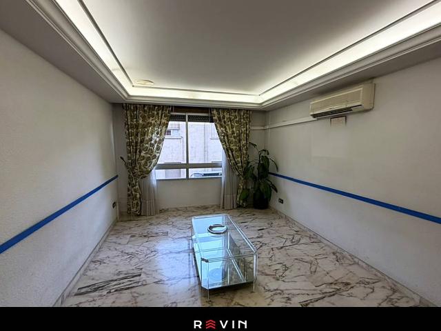 Piso en venta en San Bartolomé, Jaén