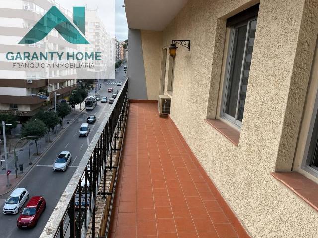 Piso en venta en Jaén, Andalucía