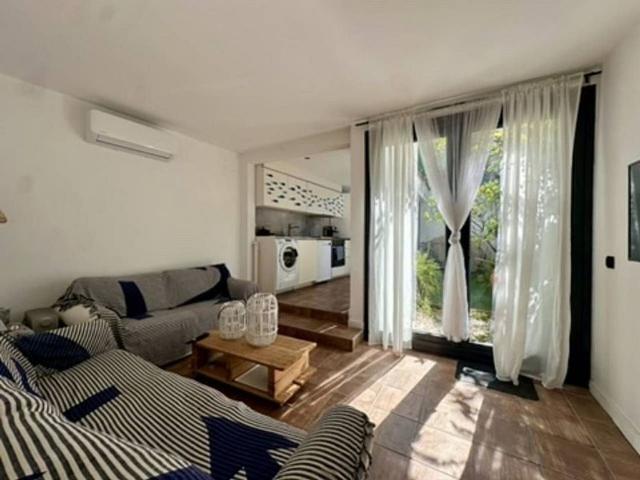 Piso en venta en Baix Empordà, Catalunya