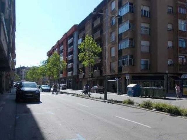 Piso en venta en Dalt Vila, Osona