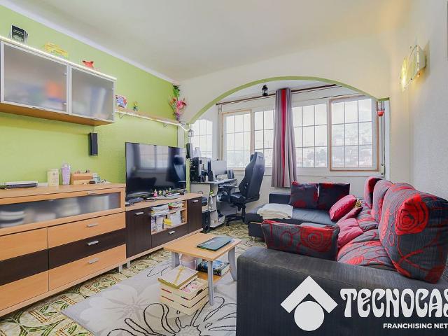 Piso en venta en Can Calvet, Barcelonès