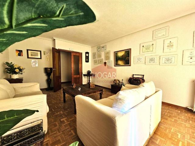 Piso en venta en Ávila