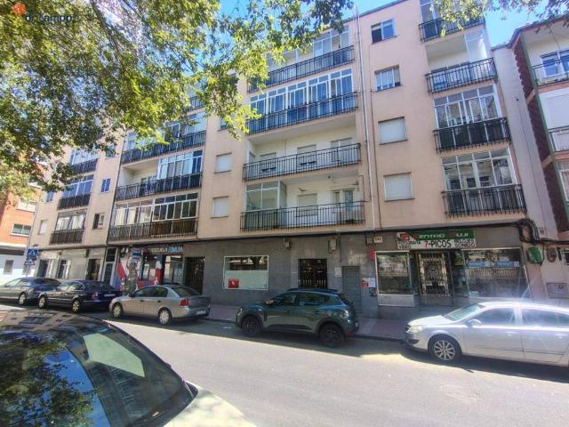 Piso en venta en Ávila, Castilla y León
