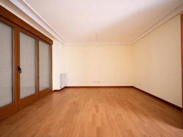 Piso en venta en Ávila, Castilla y León