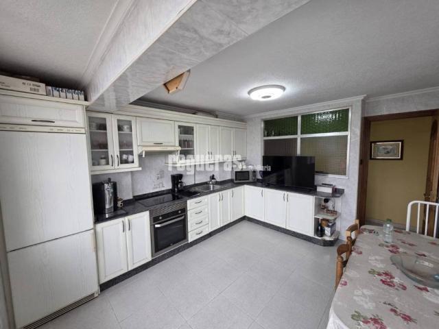 Piso en venta en Avilés, Asturias / Asturies