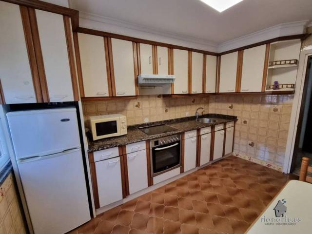 Piso en venta en Avilés, Asturias