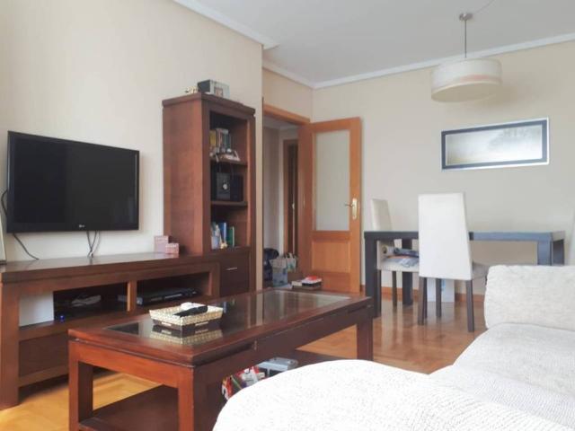 Piso en venta en Avilés