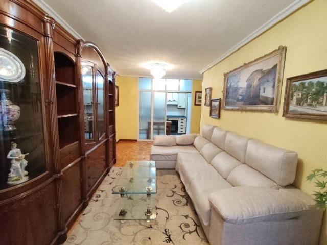 Piso en venta en Avilés, Asturias / Asturies