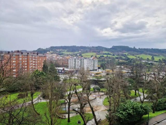 Piso en venta en Avilés, Asturias