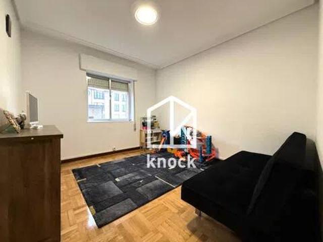 Piso en venta en Los Calvos, Avilés