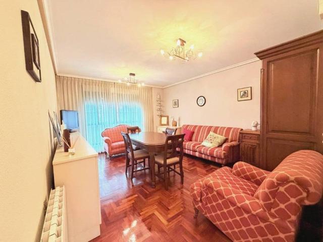 Piso en venta en Avilés, Asturias