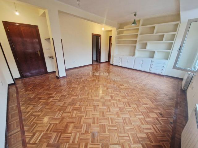 Piso en venta en Avilés, Asturias