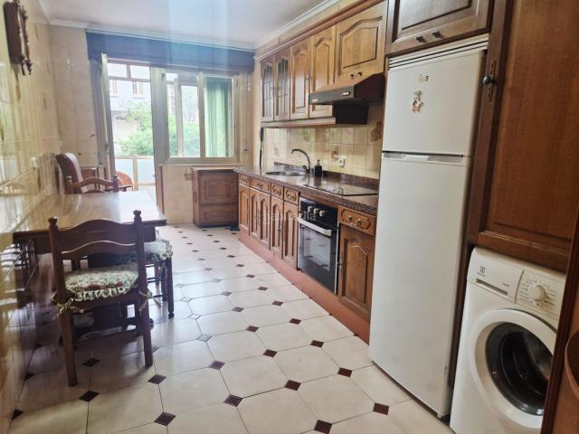 Piso en venta en Avilés, Asturias