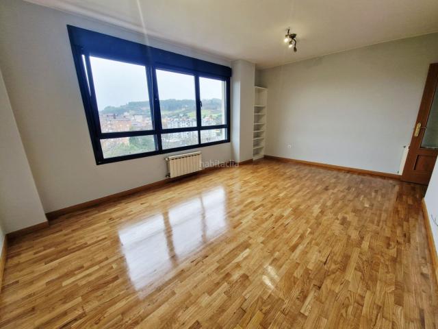 Piso en venta en Avilés, Asturias