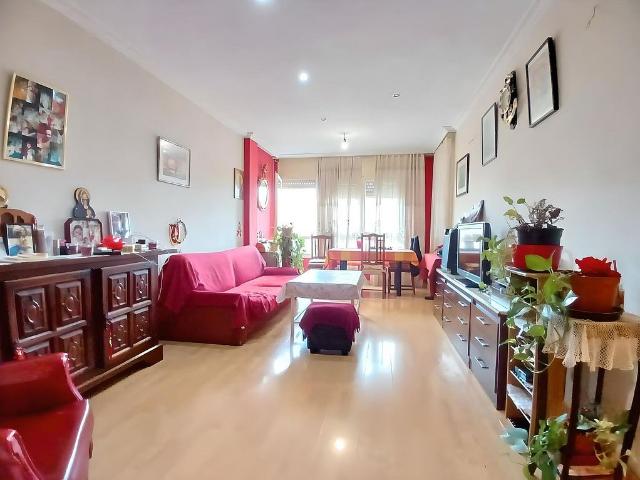 Piso en venta en Avinyonet Del Penedès