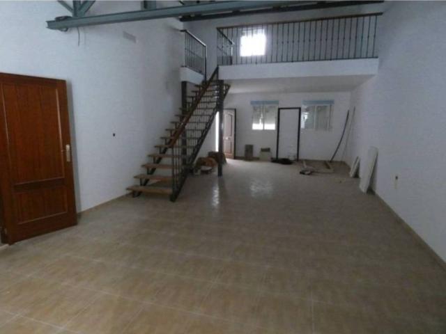 Piso en venta en Azuaga, Extremadura
