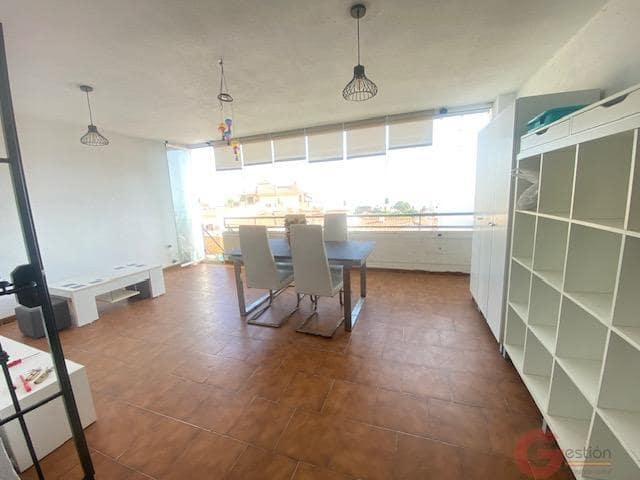 Piso en venta en Benagalbón, La Axarquía