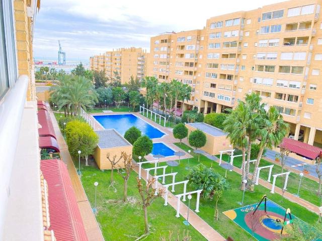 Piso en venta en Casco Antiguo - Santa Cruz - Ayuntamiento, l'Alacantí