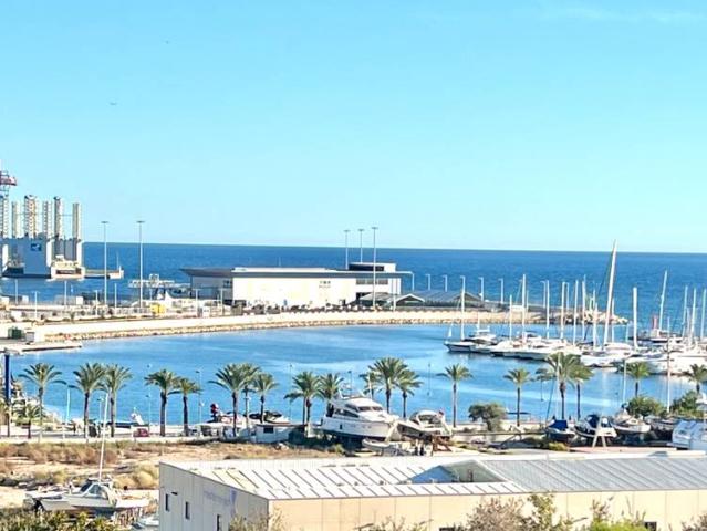 Piso en venta en Casco Antiguo - Santa Cruz - Ayuntamiento, l'Alacantí