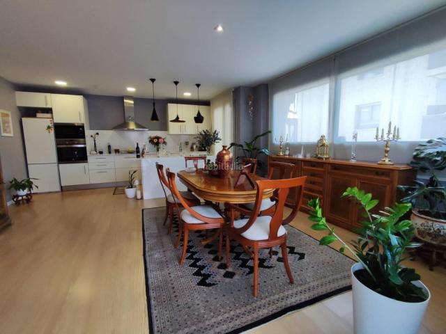 Piso en venta en Badalona, Casagemes