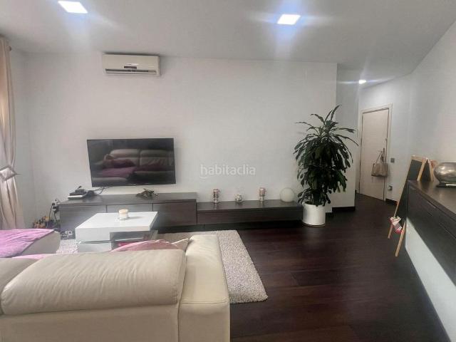 Piso en venta en Badalona, Montigalà