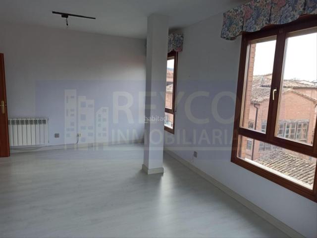 Piso en venta en Badarán, La Rioja