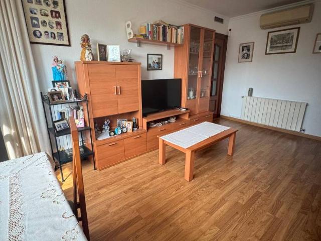 Piso en venta en Badia Del Vallès, Barcelona