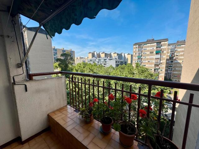 Piso en venta en Badia Del Vallès