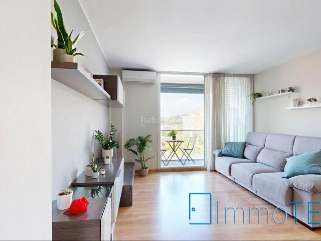 Piso en venta en Badia Del Vallès