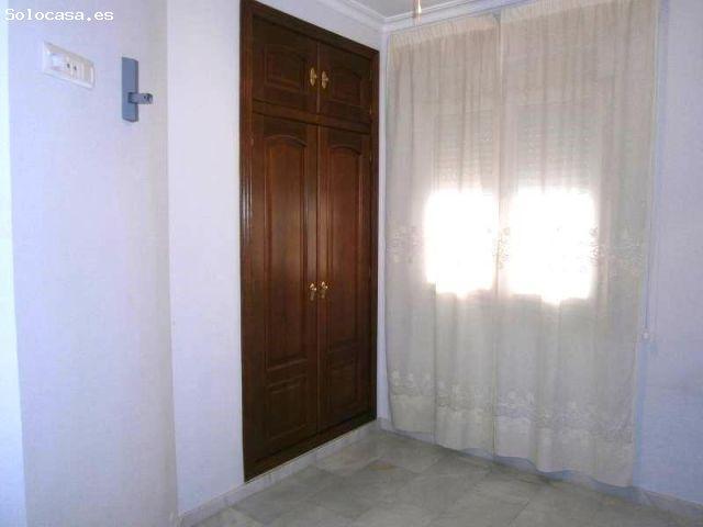 Piso en venta en Baena, Córdoba