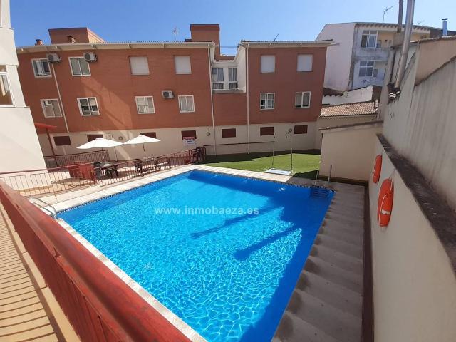 Piso en venta en Barrio Poetas de la Hispanidad, Baeza