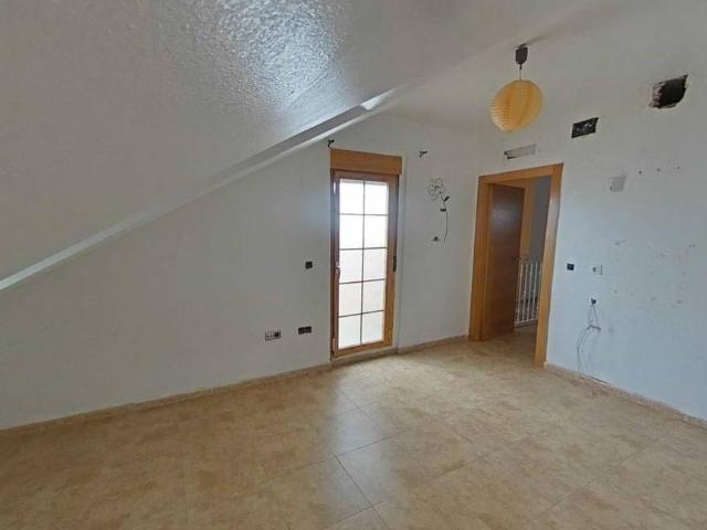 Piso en venta en Barrio Poetas de la Hispanidad, Baeza