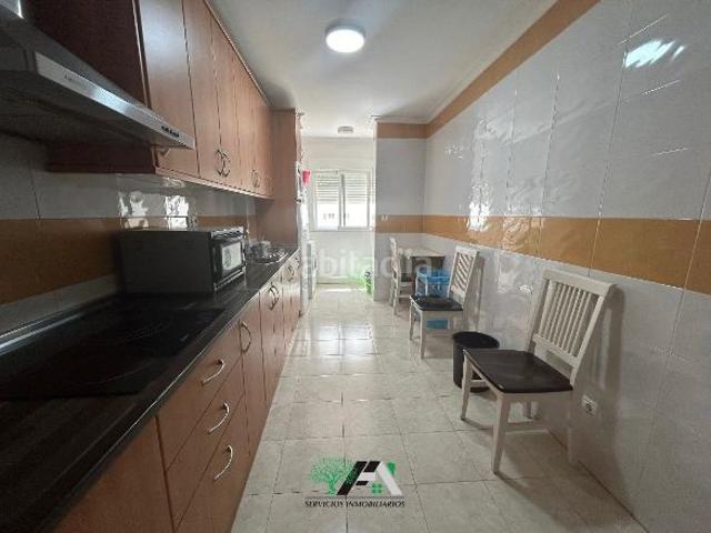 Piso en venta en Barrio Poetas de la Hispanidad, Baeza