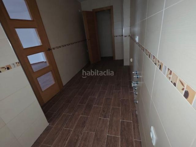 Piso en venta en Barrio Poetas de la Hispanidad, Baeza