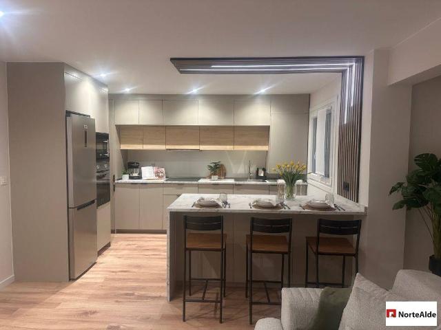 Piso en venta en Barakaldo, Landaburu