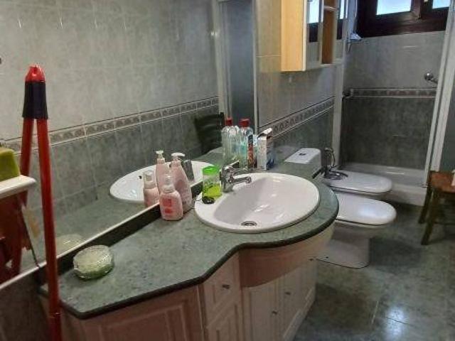 Piso en venta en Barakaldo, Landaburu