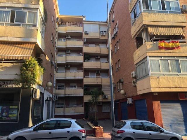 Piso en venta en Bailén
