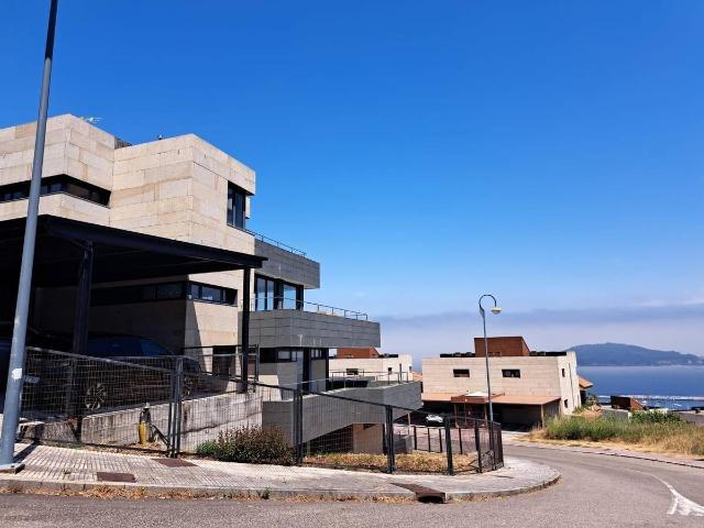 Piso en venta en Baiona, Vigo