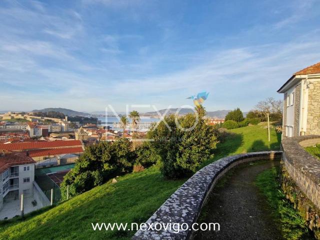 Piso en venta en Baiona, Vigo