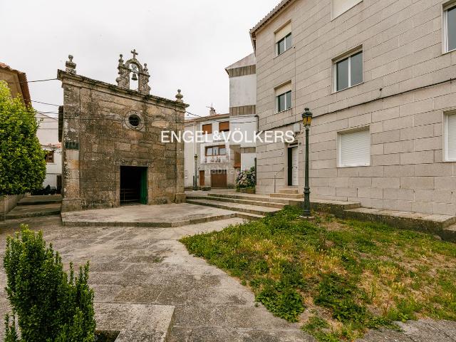 Piso en venta en Baiona, Vigo