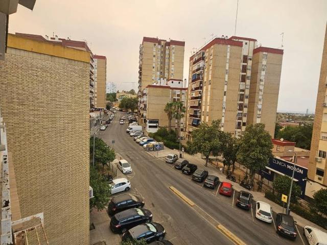 Piso en venta en Camas, Andalucía