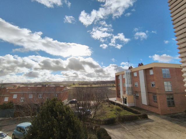 Piso en venta en Baltanás, Castilla y León