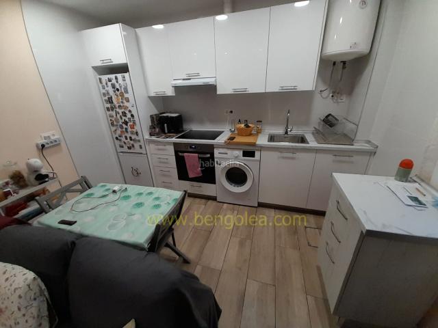 Piso en venta en Arrontegi, Barakaldo