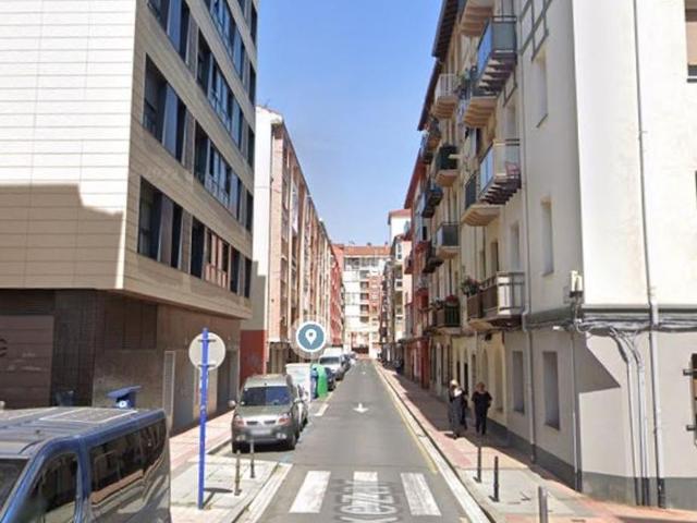 Piso en venta en Barakaldo, Landaburu